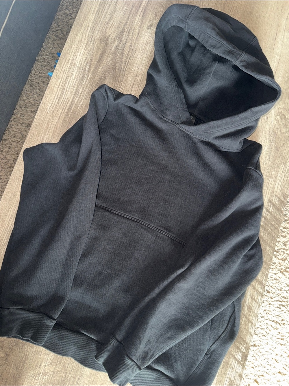Lululemon Women’s Black Hoodie  (XS)